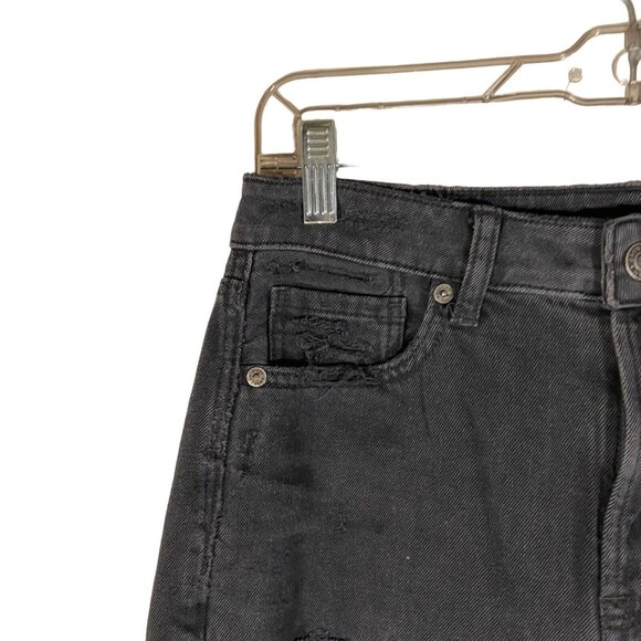 American Eagle Women's Size 2 Mom Straight Jean Distressed Faded Black Denim 90s - Picture 11 of 14
